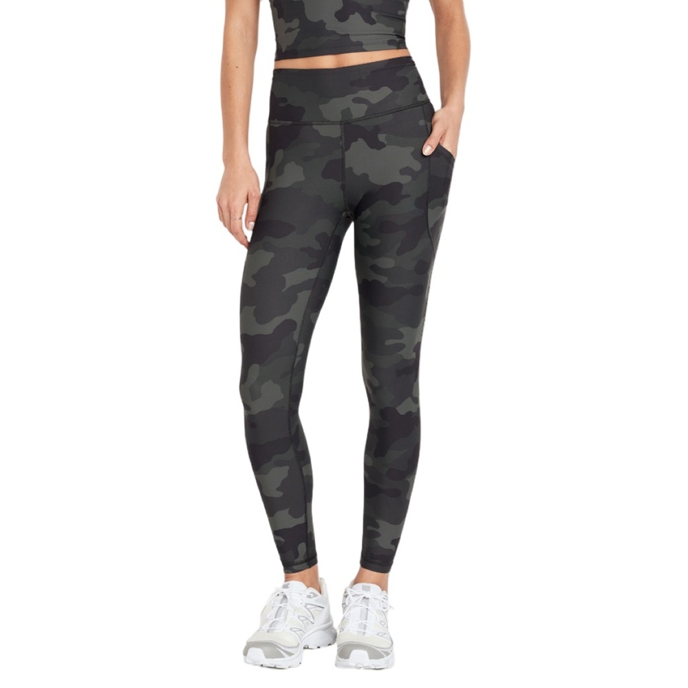 Old Navy Camo High-Waisted 7/8 Ankle Elevated Powersoft Leggings